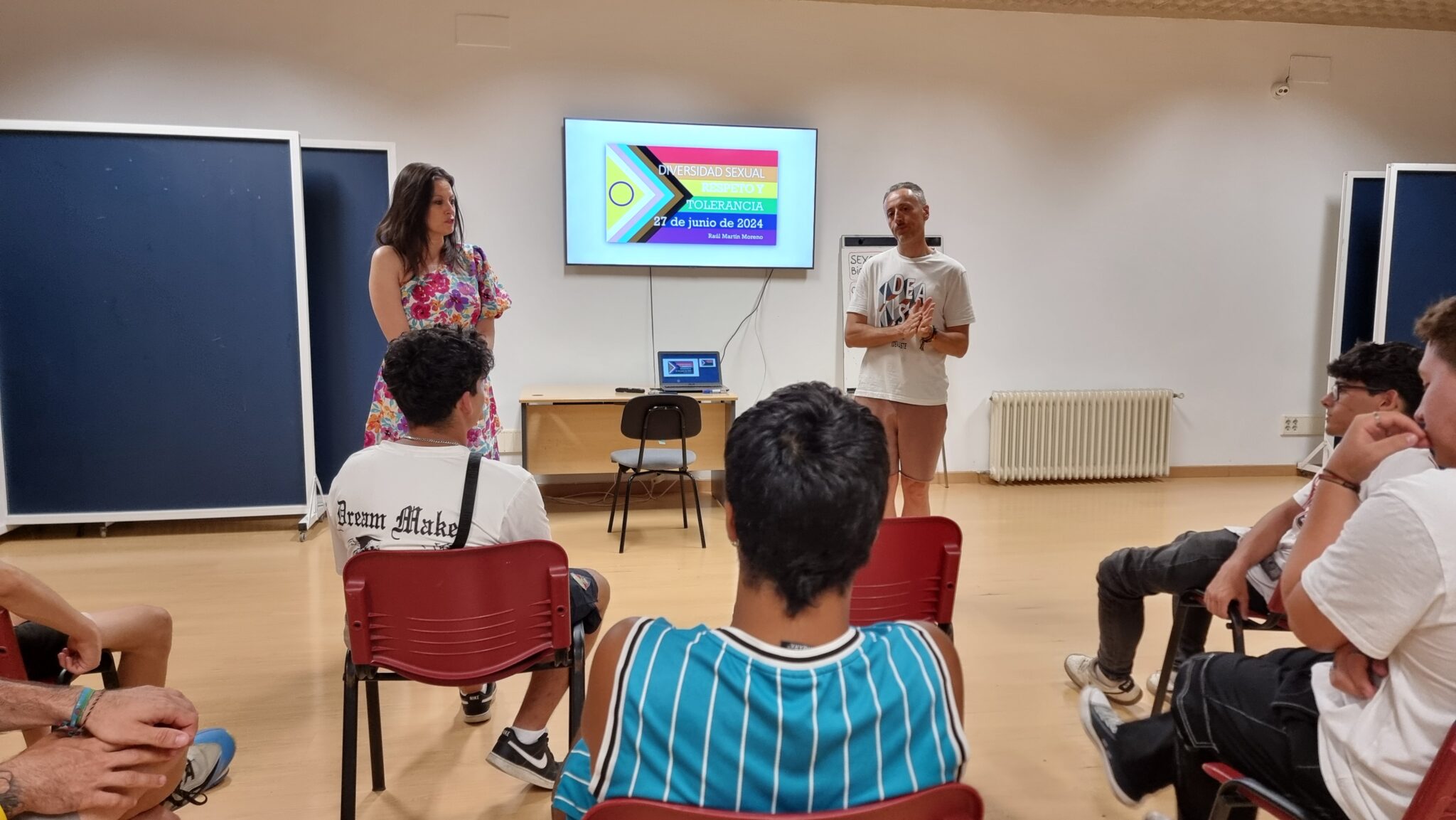 Juventud imparte a jóvenes una charla de diversidad sexual con motivo ...