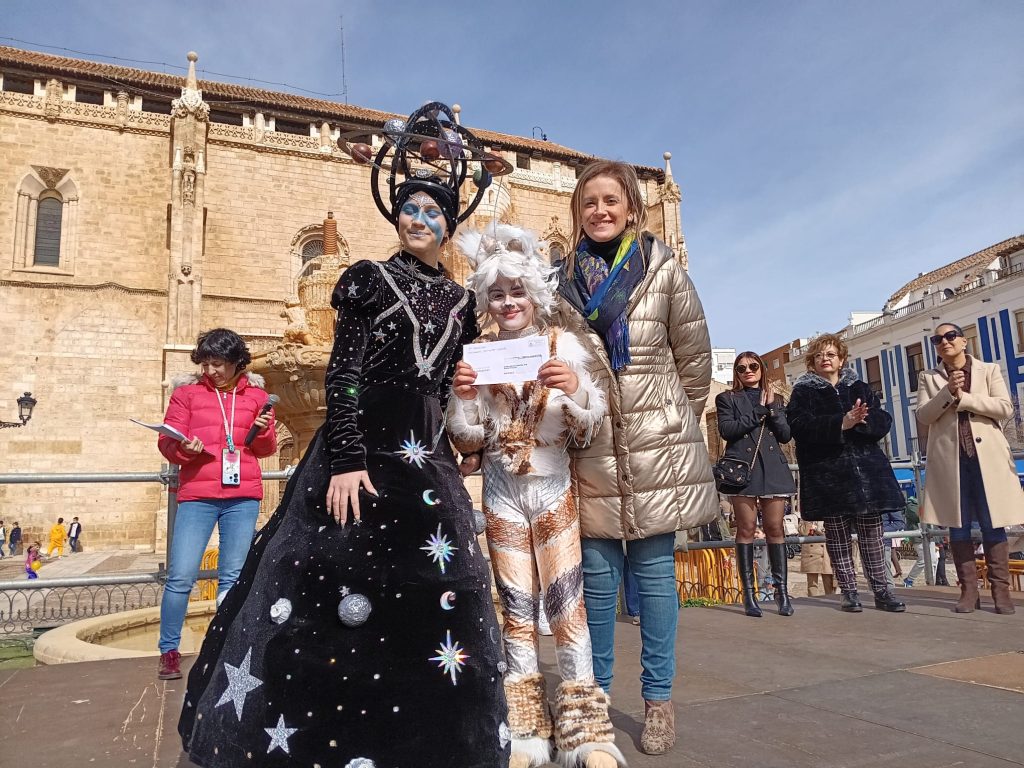 Originalidad y creatividad en los concursos de máscaras callejeras de Valdepeñas