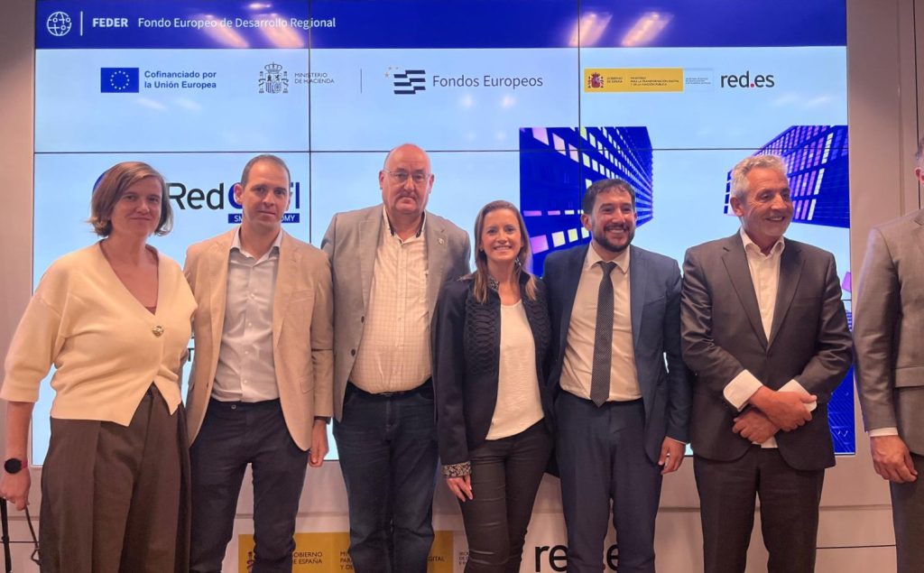 ‘Valdepeñas Conectada’ impulsa la digitalización de sus polígonos industriales y zonas comerciales